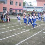 泉阳镇第二小学阳光体育运动图片