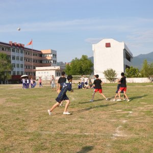 铁民中学学生篮球、足球赛