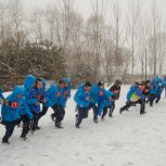 农垦建三江管局洪河农场子弟学校七年组冬季长跑进行时