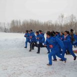 农垦建三江管局洪河农场子弟学校九年组冬季长跑进行时